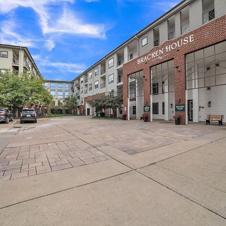 Frontdesk Bracken House Apts North Shore Pittsburgh Exterior foto